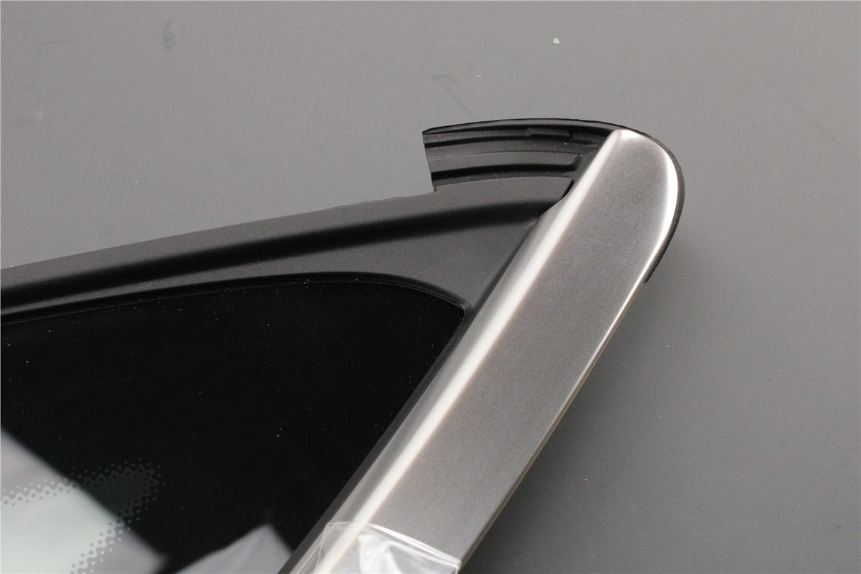 Mercedes-Benz C-Class Coupe rear left side window (left) A2056702912