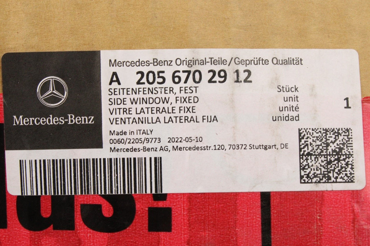 Mercedes-Benz C-Class Coupe rear left side window (left) A2056702912