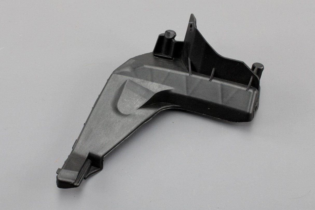 Audi TT TTS TTRS 07-14 rear side bumper bracket guide (right) 8J0807454B