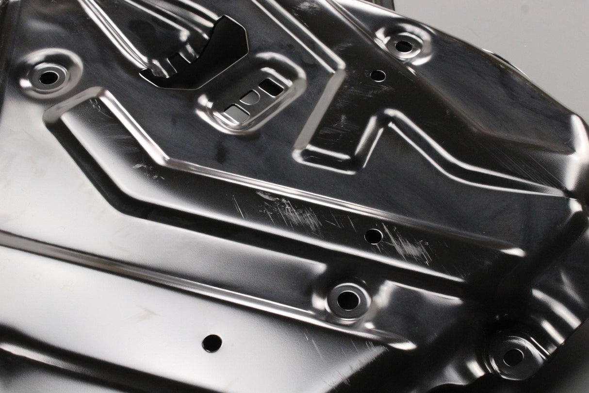 Mercedes-Benz S-Class underbody protection plate (centre) A2225240101