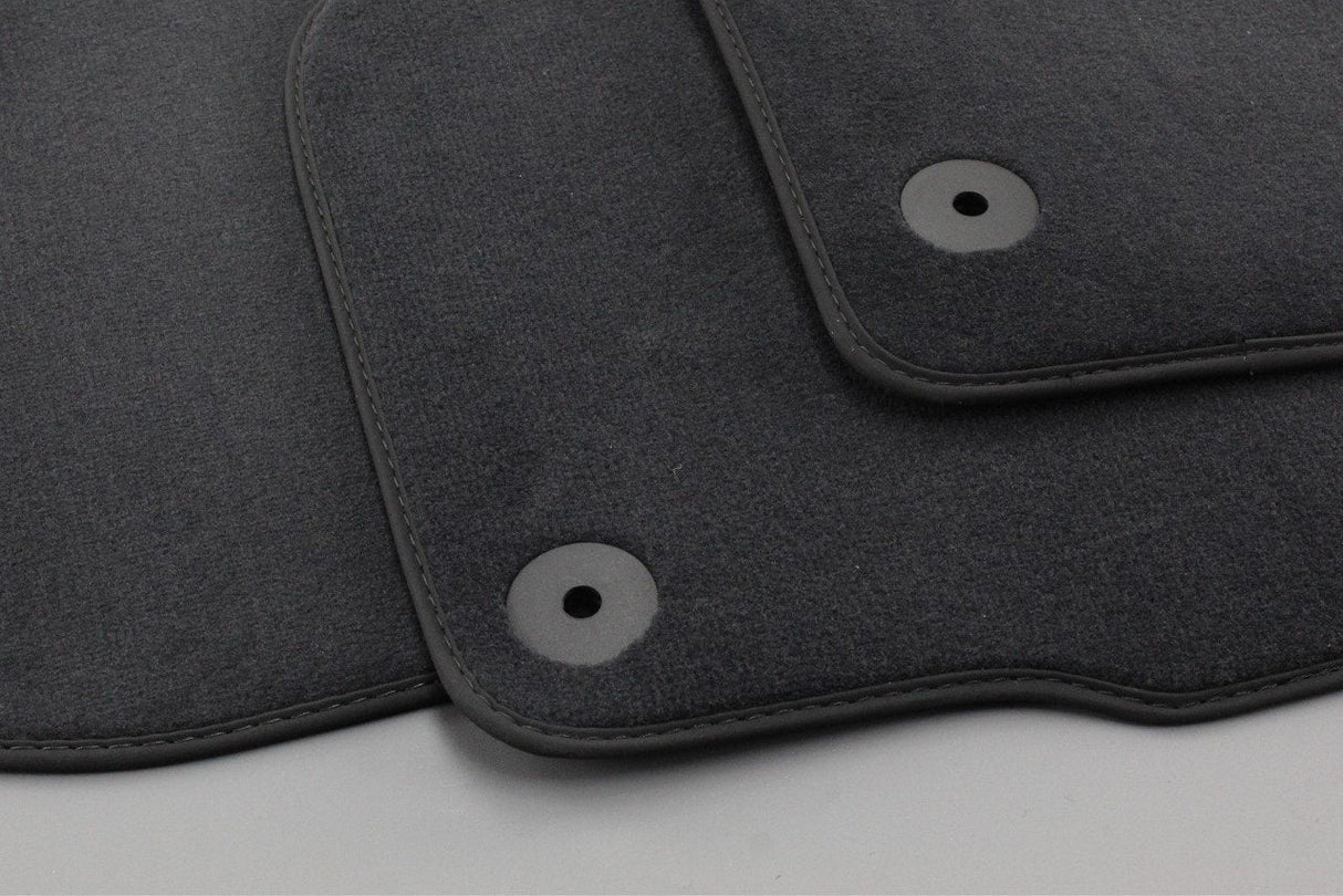 VW Beetle / Beetle Cabrio 2012- Textile floor mats RHD 5C2863011NEOM