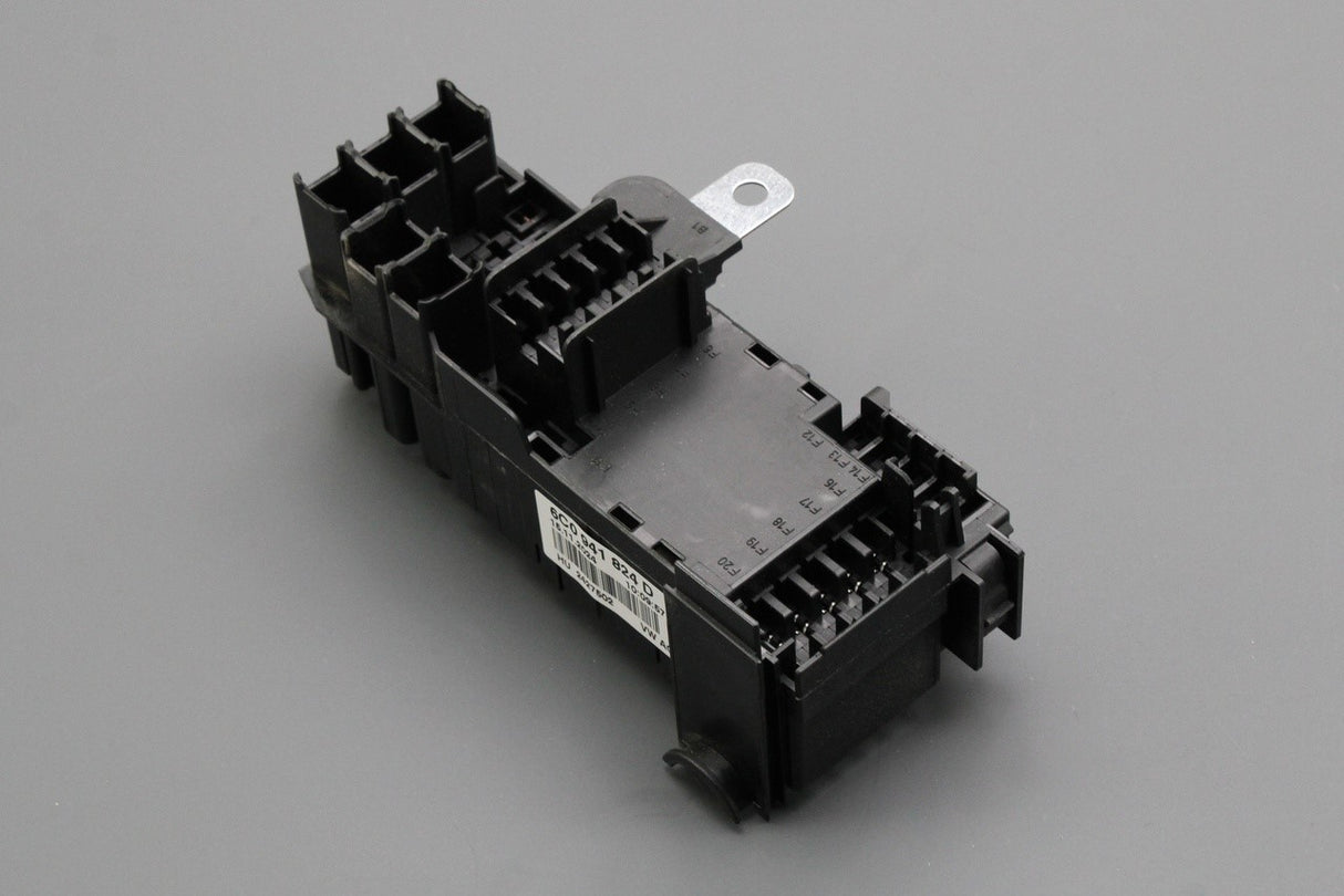 VW Polo 6C Audi A1 Skoda Fabia SEAT Ibiza fuse holder 6C0941824D