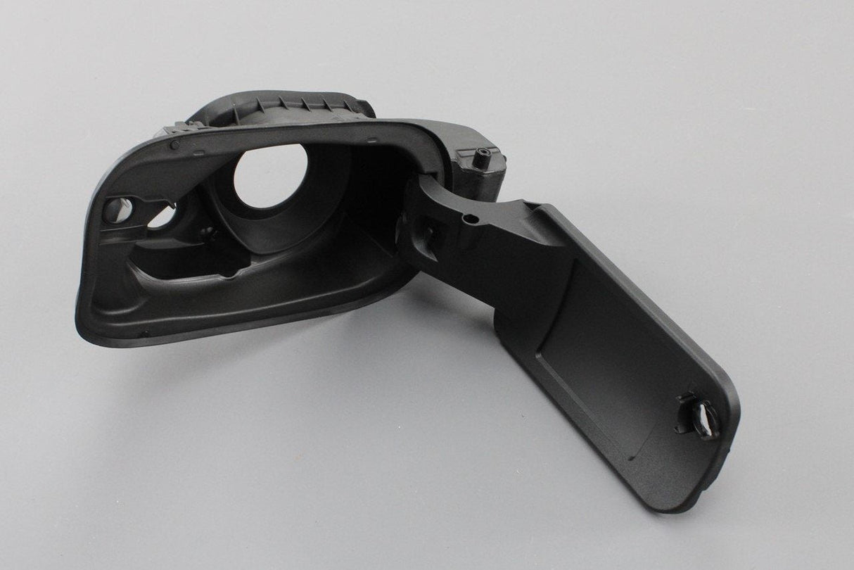 Audi Q7 SQ7 4M 2016-21 fuel tank filler flap housing 4M0809906E