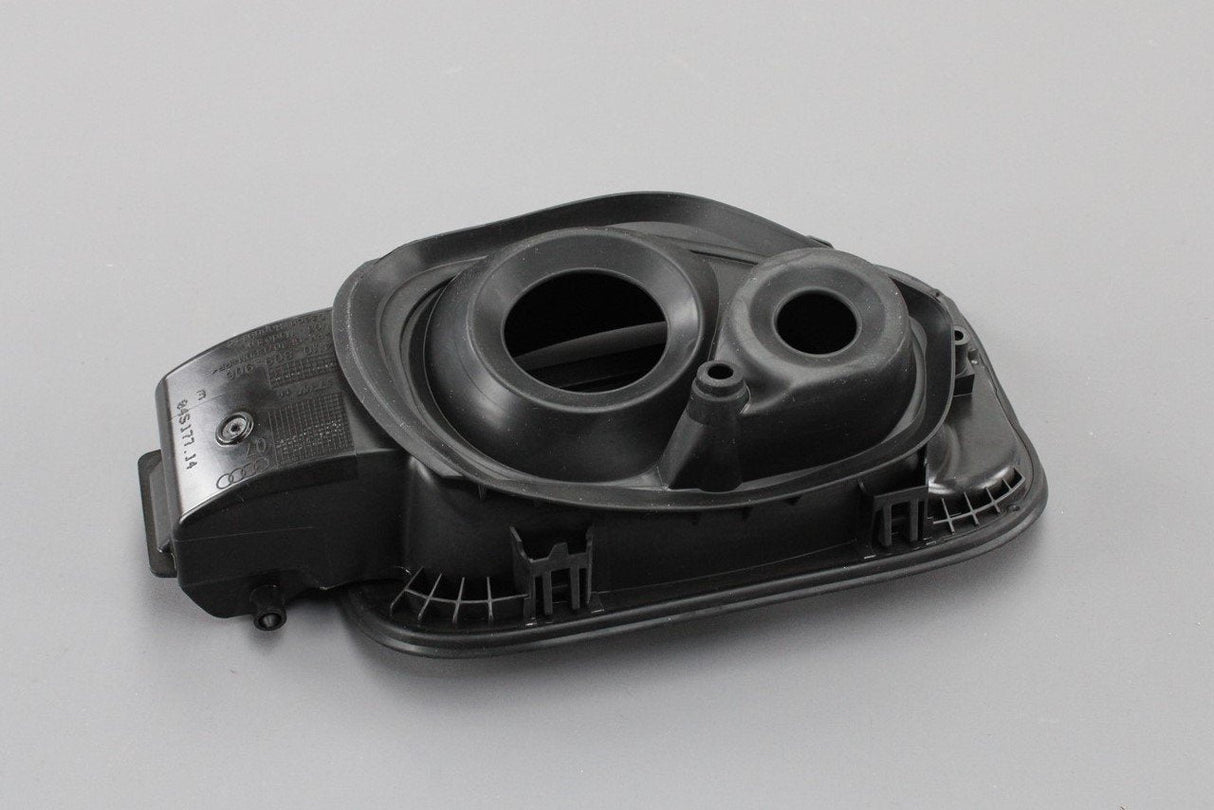 Audi Q7 SQ7 4M 2016-21 fuel tank filler flap housing 4M0809906E