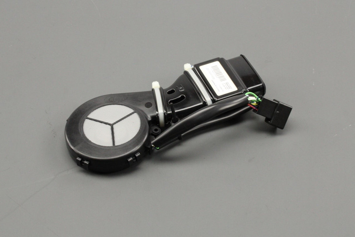 Range Rover 2013-2022 front seat base cushion air duct (right) LR101124