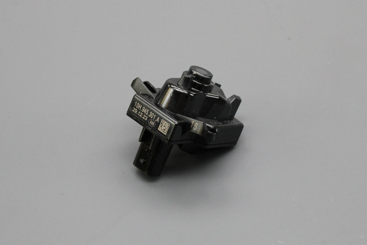 CUPRA Born 2022-on RHD wing mirror entry puddle light (left) 10H945301A