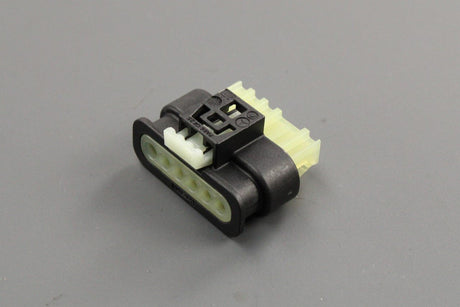 Mercedes-Benz 6-pin wiring housing connector A0325459626