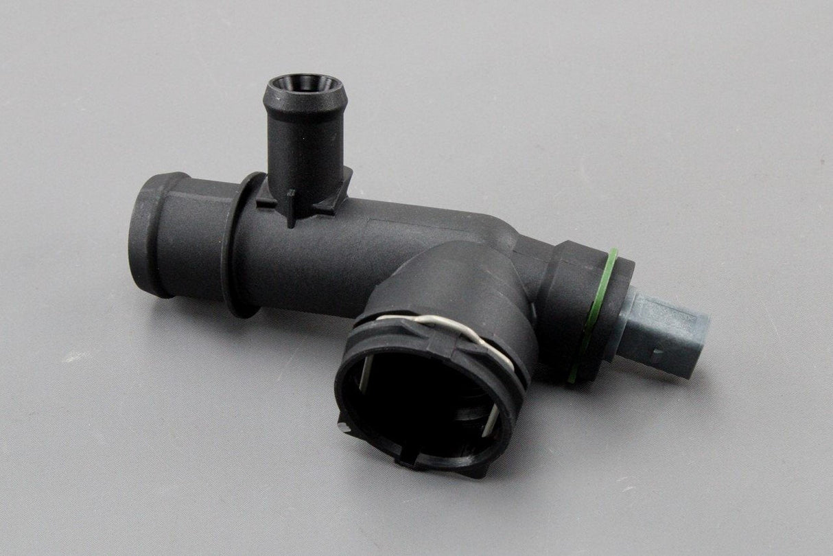 VW Audi Skoda SEAT 2.0 TSI TFSI coolant coupling connector 5Q0122291DS