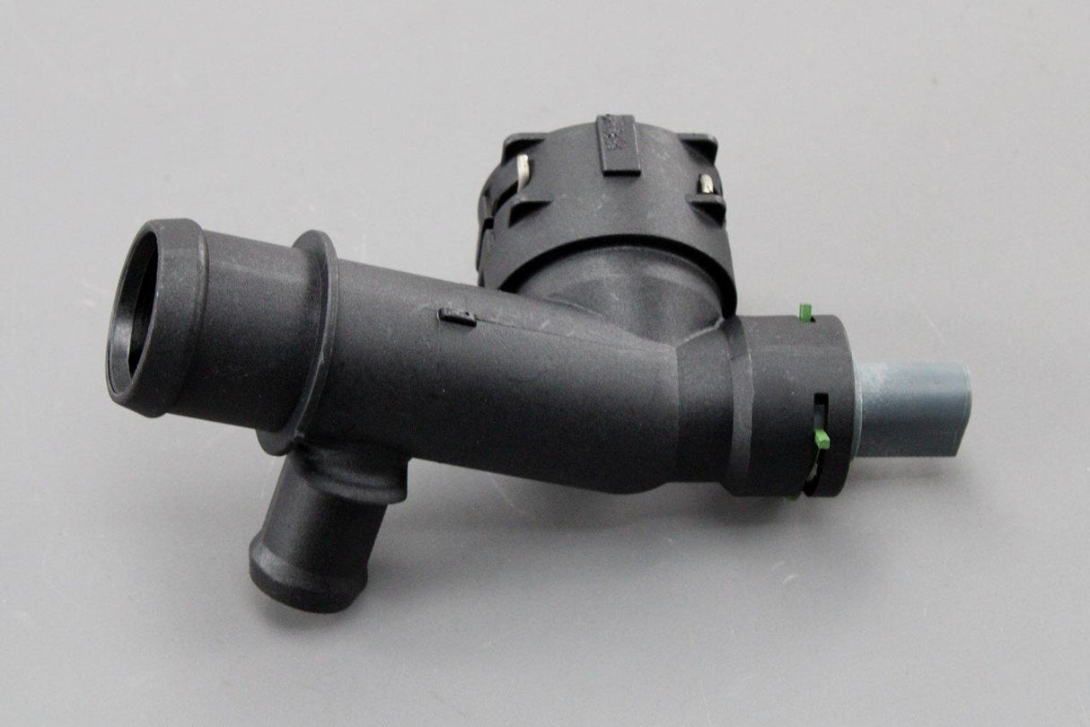 VW Audi Skoda SEAT 2.0 TSI TFSI coolant coupling connector 5Q0122291DS