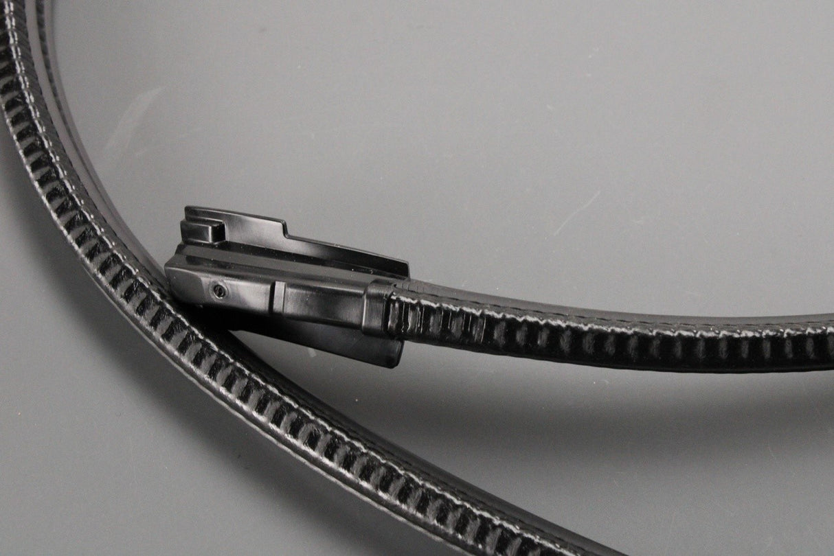 Mercedes-Benz AMG G63 W463 front windscreen seal (upper) A4639870300