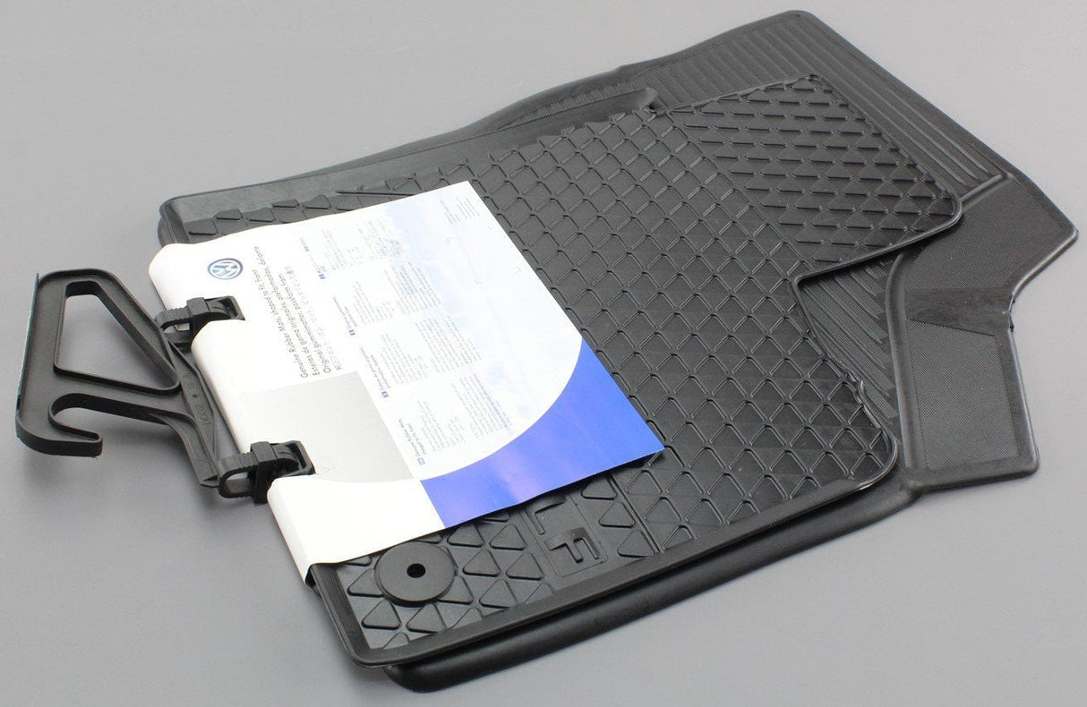 VW Golf MK5 MK6 2004- 13 Front rubber floor mat set pair RHD 1K2061501A 041