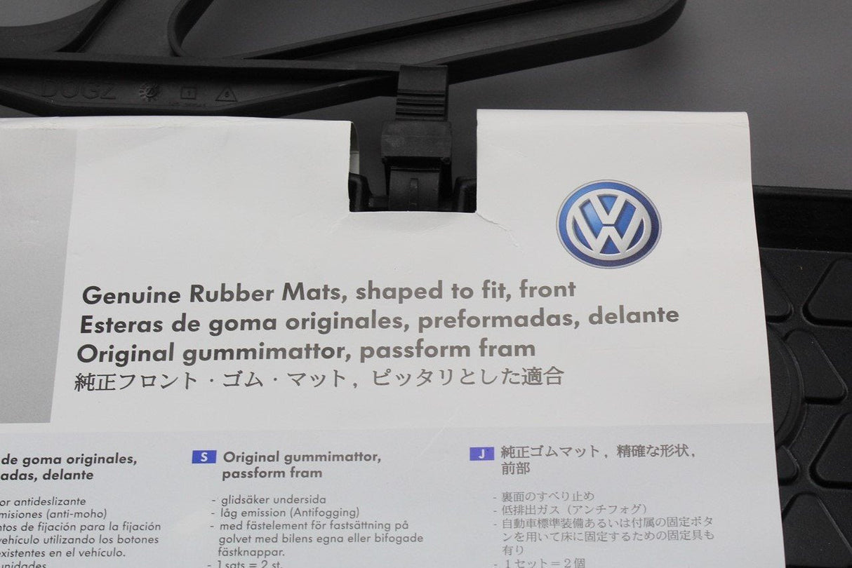 VW Golf MK5 MK6 2004- 13 Front rubber floor mat set pair RHD 1K2061501A 041