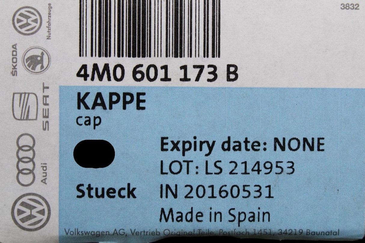 Audi SEAT Alloy wheel nut bolt cover caps x5 (black) 4M0601173B