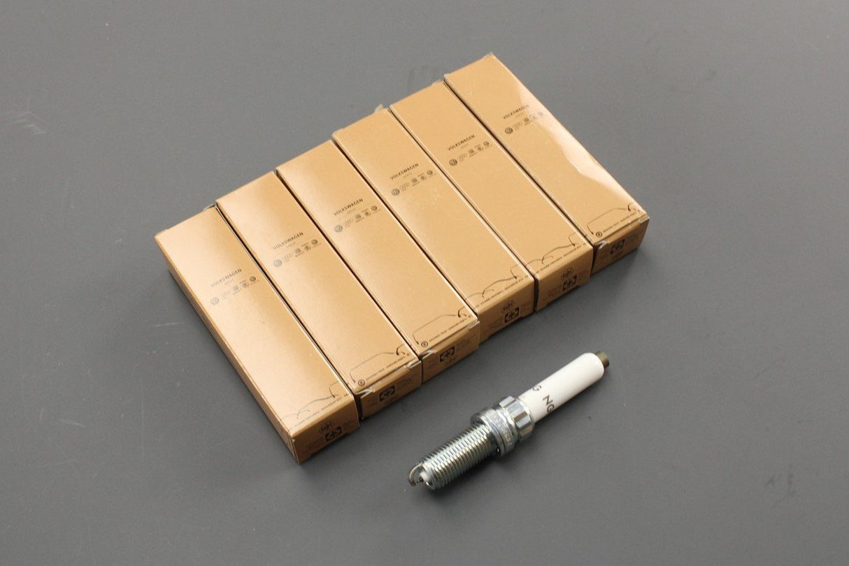 VW Touareg Audi A7 S8 RS4 RS5 2016-on spark plugs 3.0 TFSI V6 06M905606F