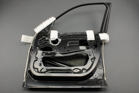 BMW 2 series Gran Tourer F46 15-18 door panel (front right) 41517392312