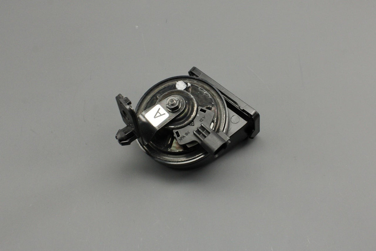 Land Rover Defender L663 2020-on horn & bracket (left) LR129229