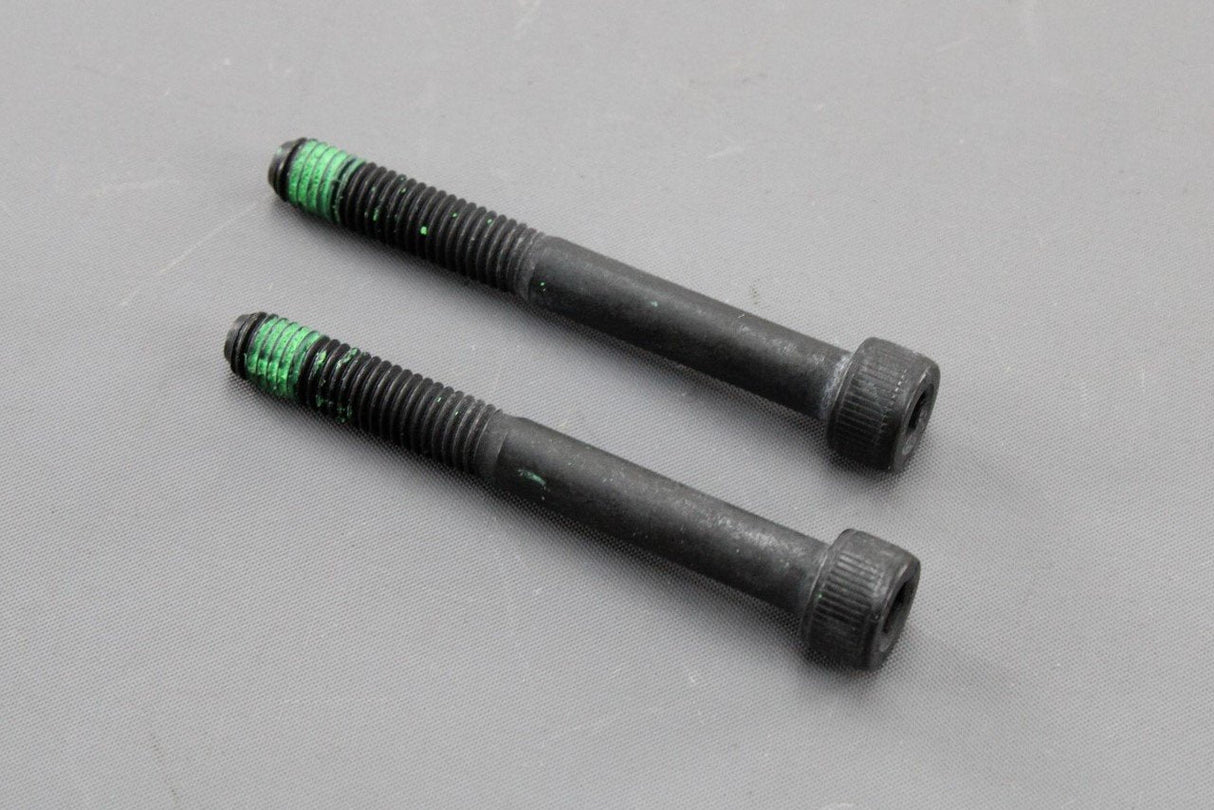 VW Crafter 2006-2016 Front brake caliper repair bolts (1 set) 2E0698295
