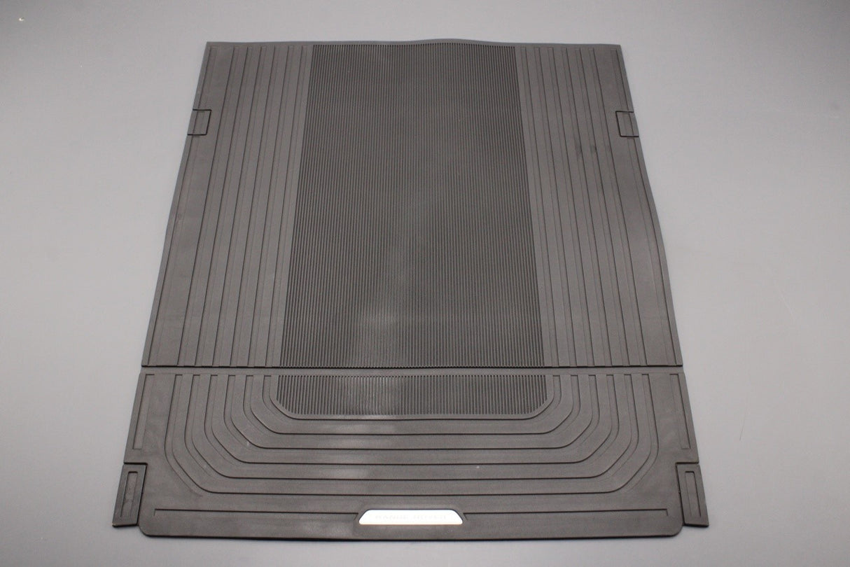 Range Rover LWB 2022-on boot liner (7 seater) VPLKS0624