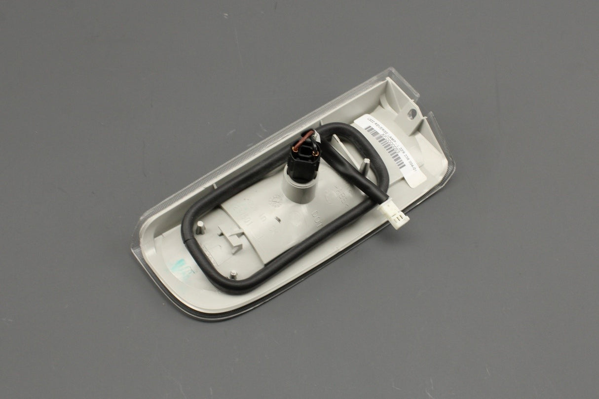 Range Rover L322 2010-12 tailgate reverse light (left)  XFD000053