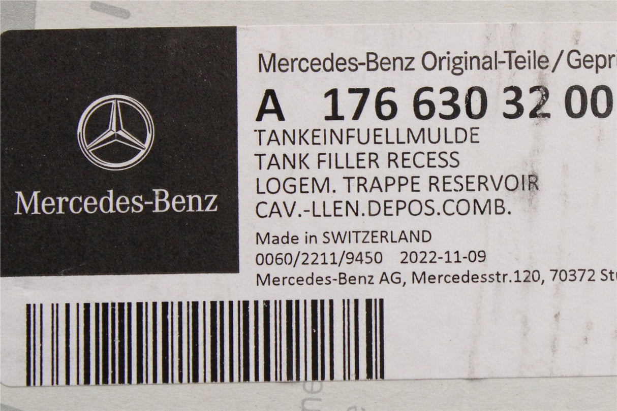 Mercedes-Benz A-Class W176 fuel tank flap filler housing A1766303200