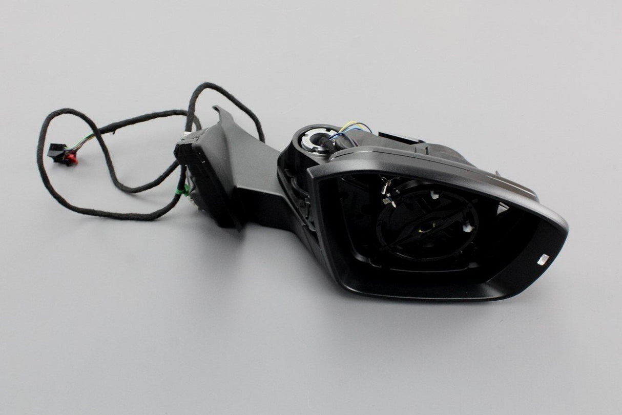 VW T-Roc 2018- Right drivers exterior mirror housing 2GB857508AG 9B9