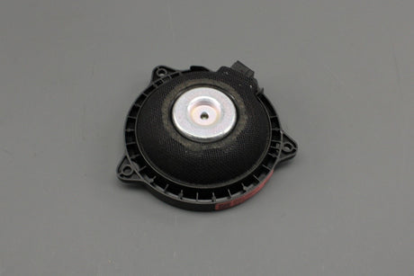 Range Rover 2022-on Sport 2023-on mid-range speaker LR151882