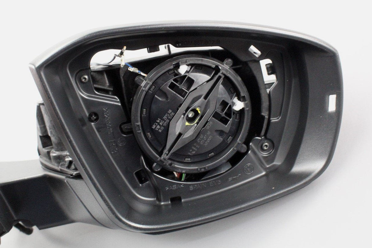 VW T-Roc 2018- Right drivers exterior mirror housing 2GB857508AG 9B9