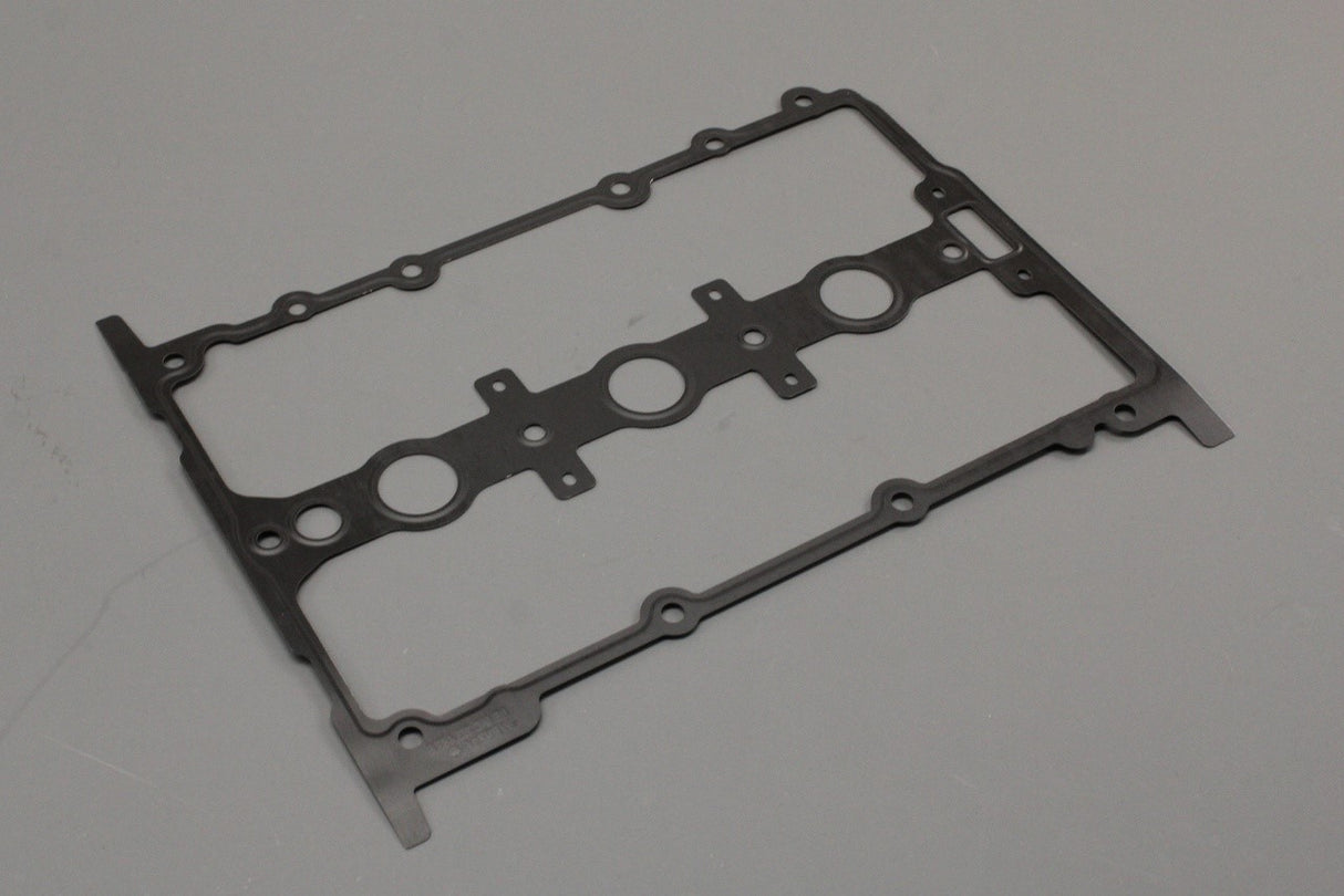 VW Audi Skoda SEAT 1.0 cylinder head cover gasket (petrol) 04C103483G