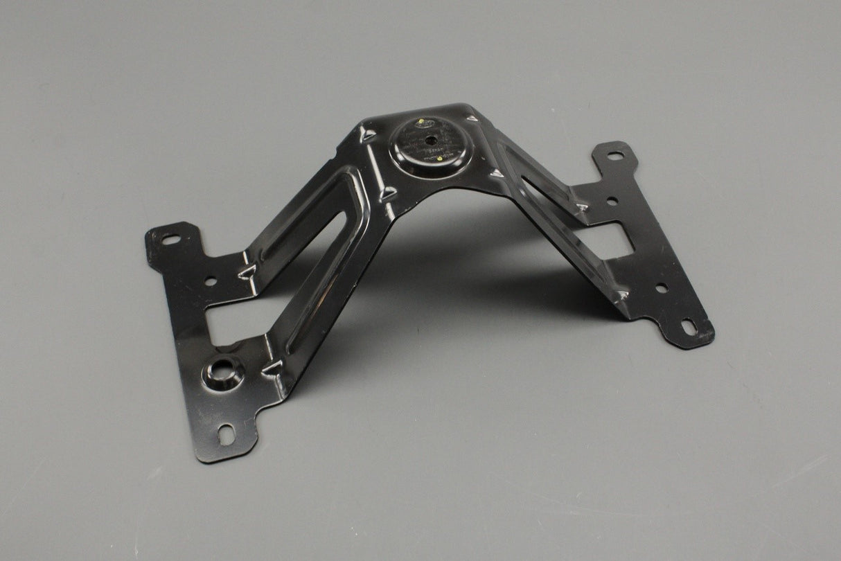 Range Rover Sport 2023-on spare wheel carrier bracket LR167498