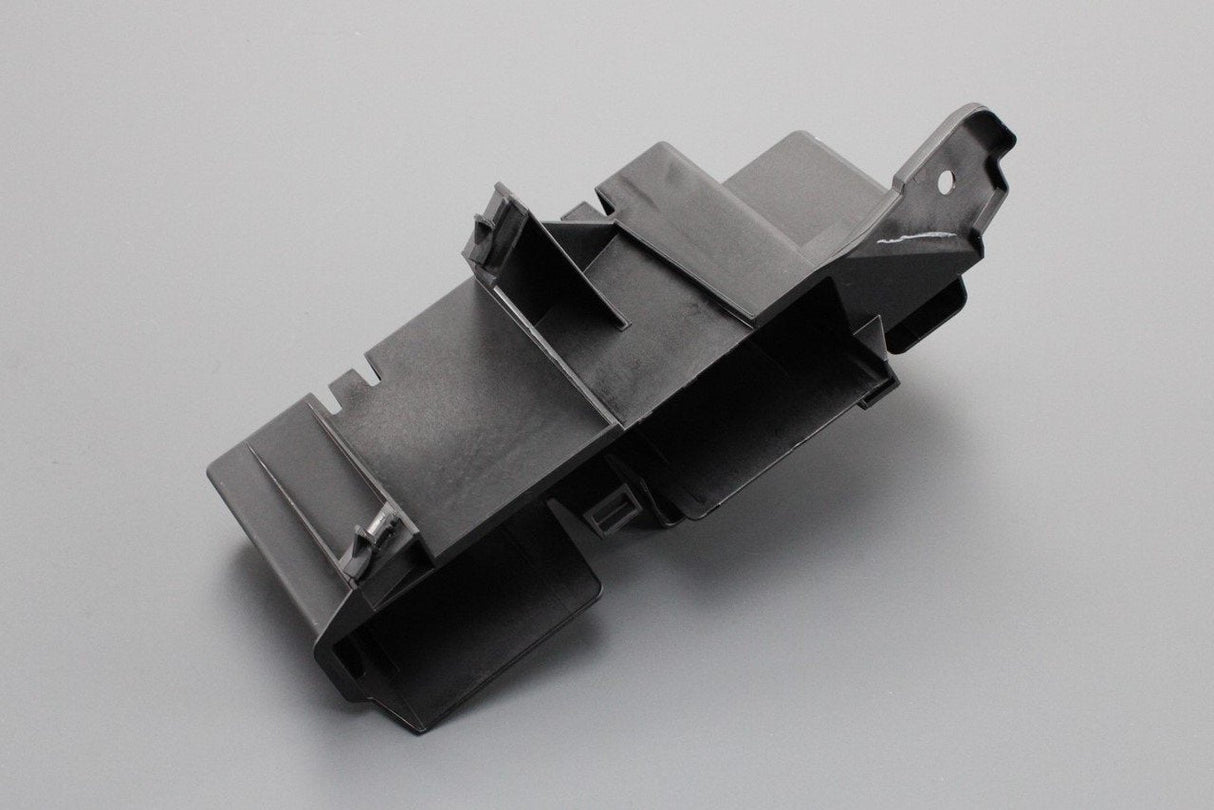 Audi Q5 2017-on retainer for trailer detection control unit 80A907297