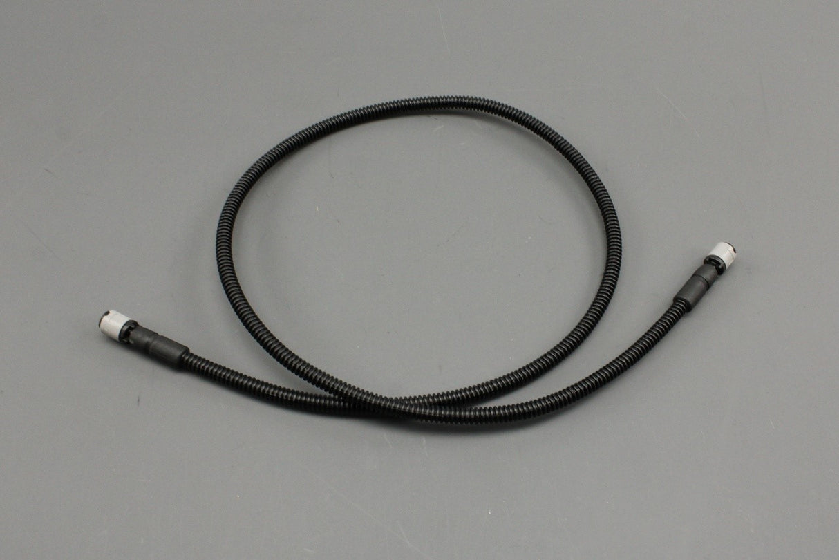 Land Rover Discovery Sport L550 15-on screen-wash hose (Lower) LR077441