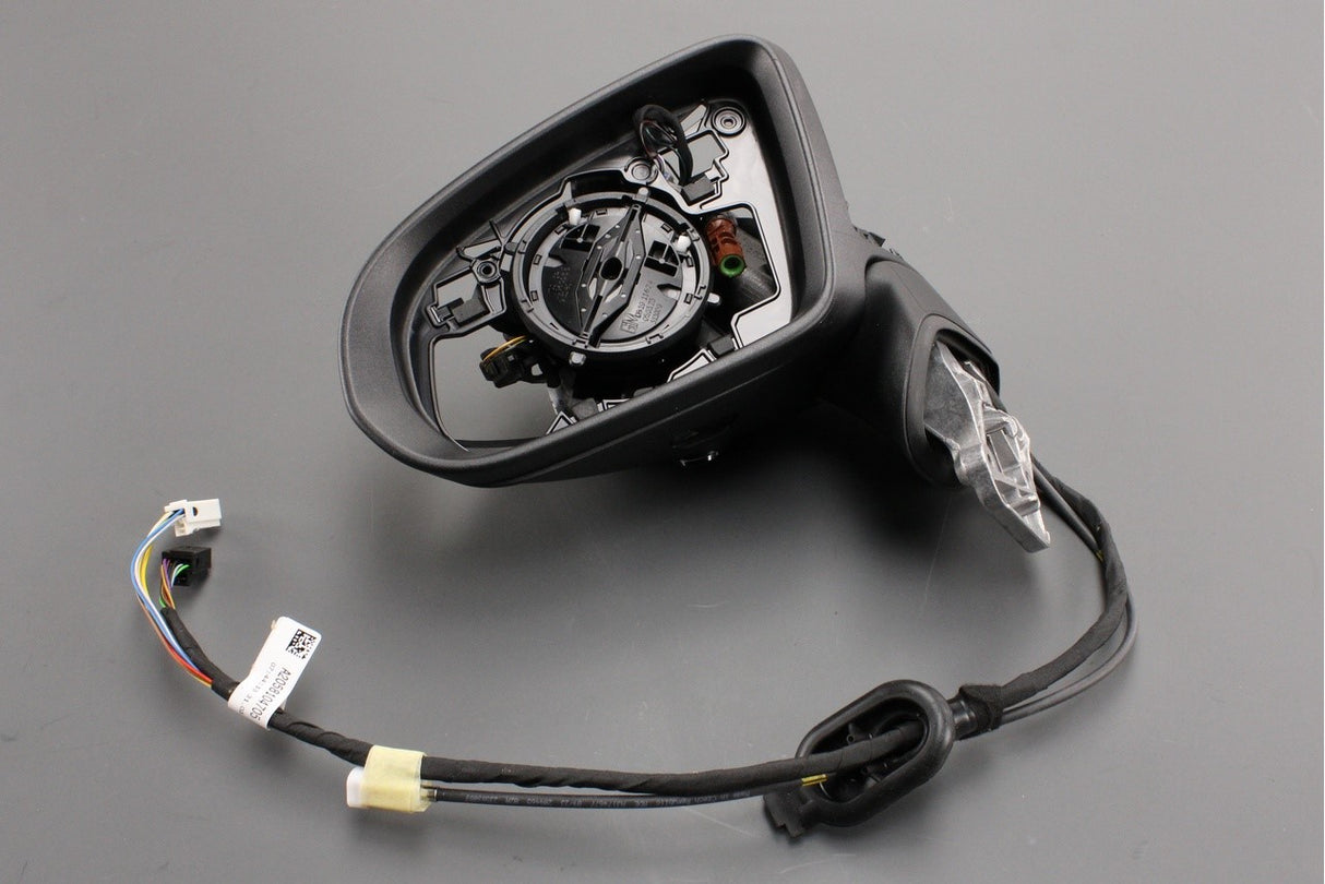 Mercedes-Benz C-Class W205 RHD wing mirror frame (left) A2058104705