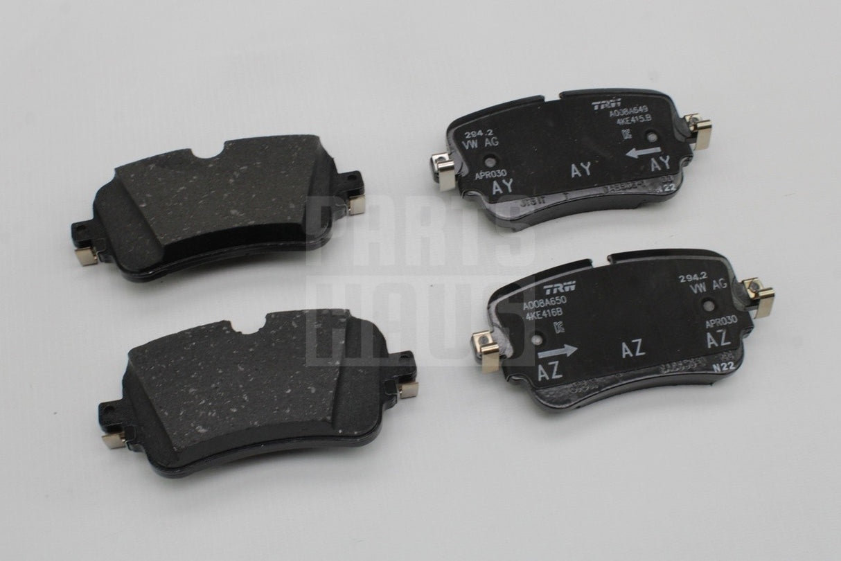 Audi e-tron 2019-on 350x28mm rear brake pads set 4KE698451G