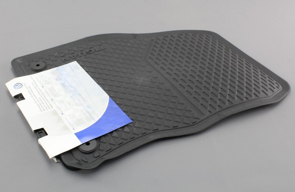 VW Tiguan 2016-24 front rubber floor mats set RHD 5NC061502 82V