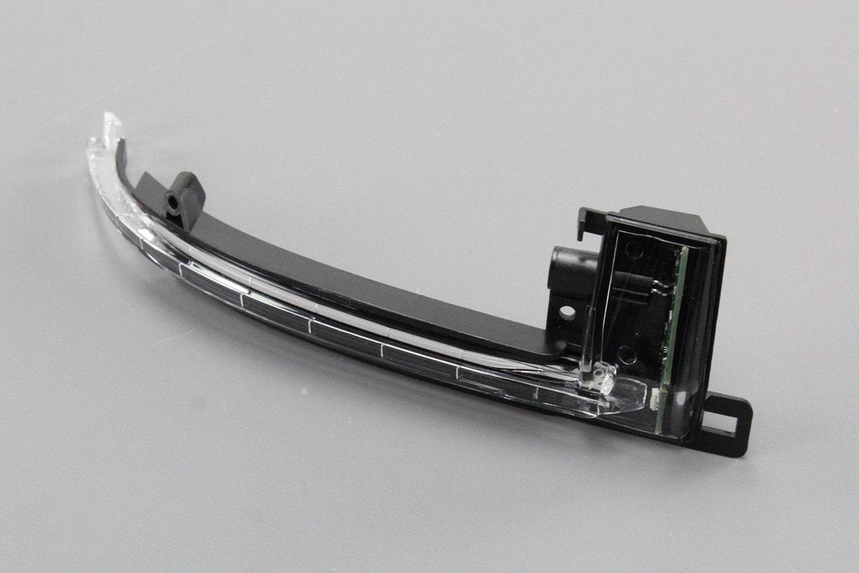 Audi Q3 RSQ3 2015-2018 right side wing mirror indicator 8K0949102E