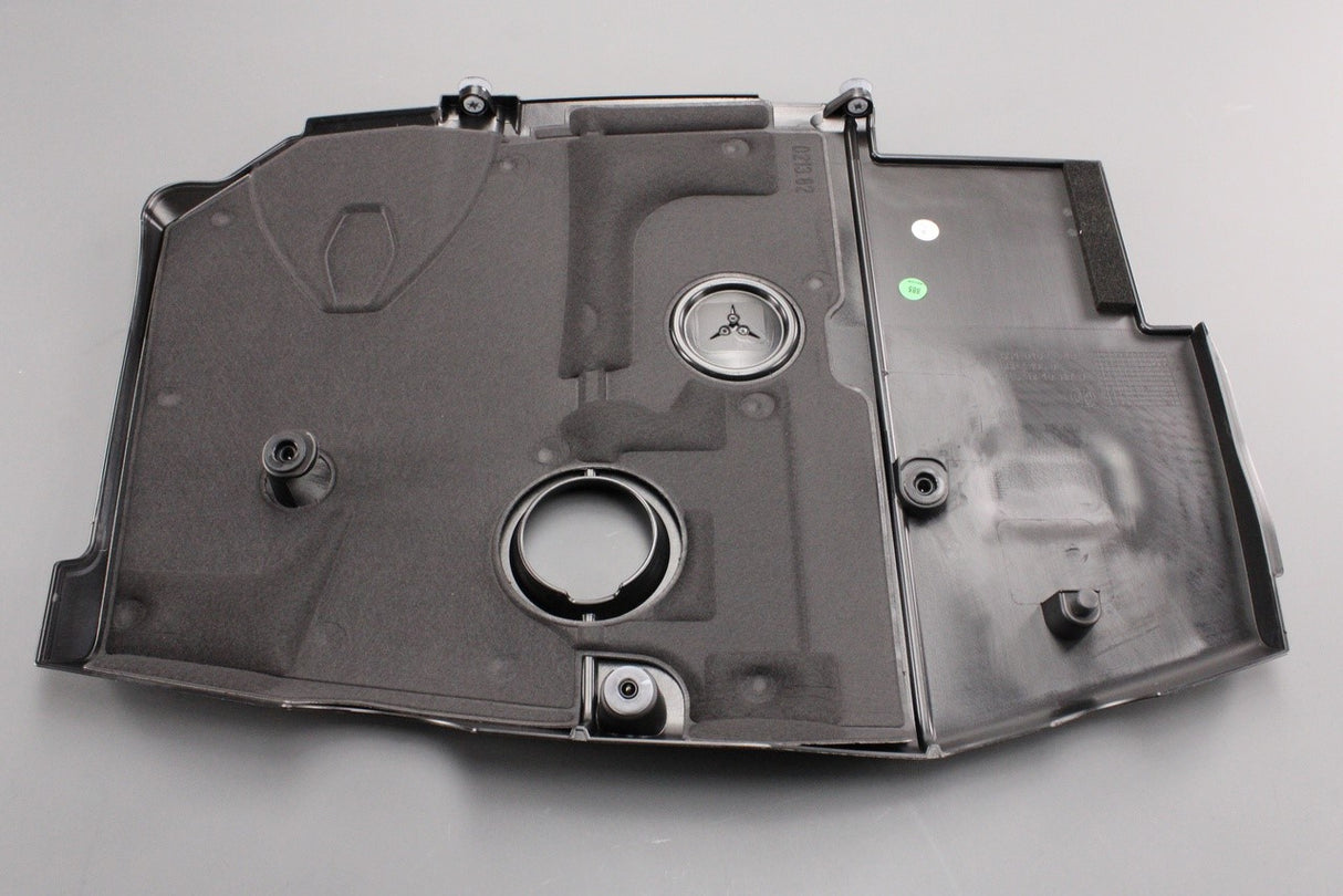 Mercedes-Benz SLK C172 2011-2017 engine cover (250D) A6510102418