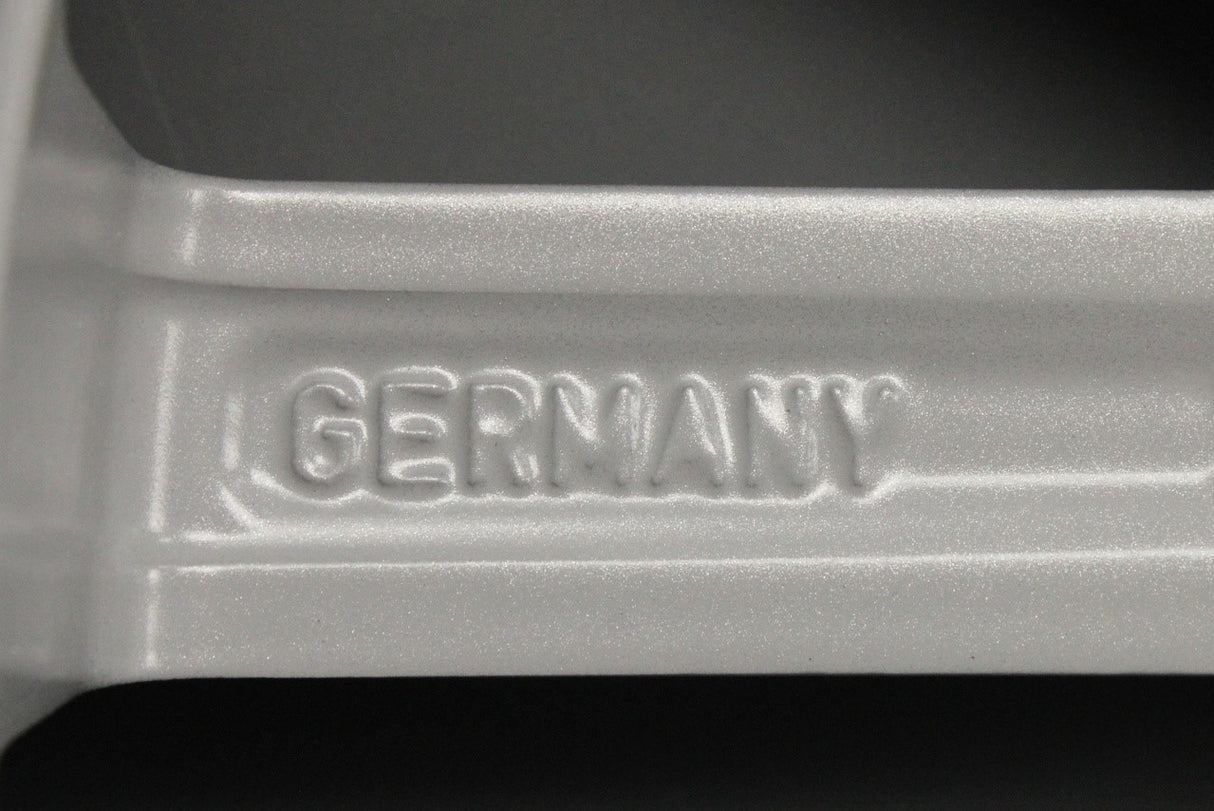 VW Transporter T5.1 T6 2012-19 Timaru alloy wheel (17x7) 7E0601025J 8Z8