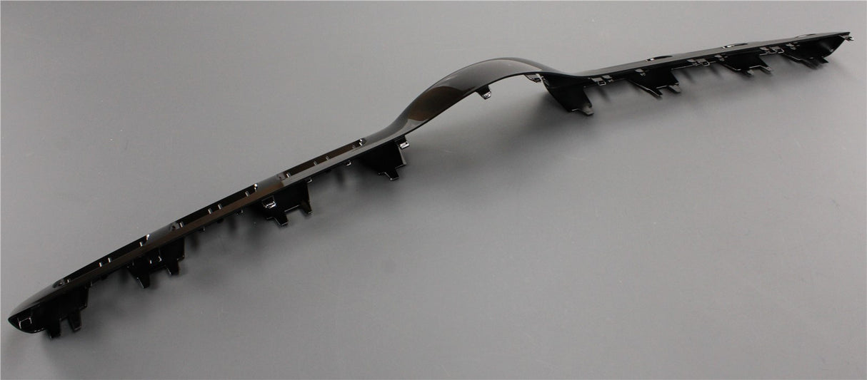 Mercedes-Benz GLA front radiator grille carrier (upper) A15688806009040