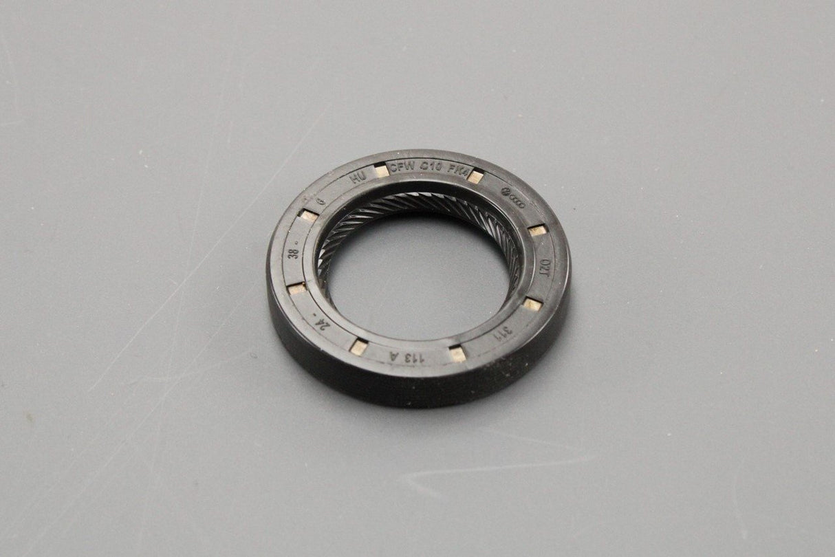 VW Audi Skoda SEAT manual gearbox shaft oil seal (24X38X6mm) 02T311113A
