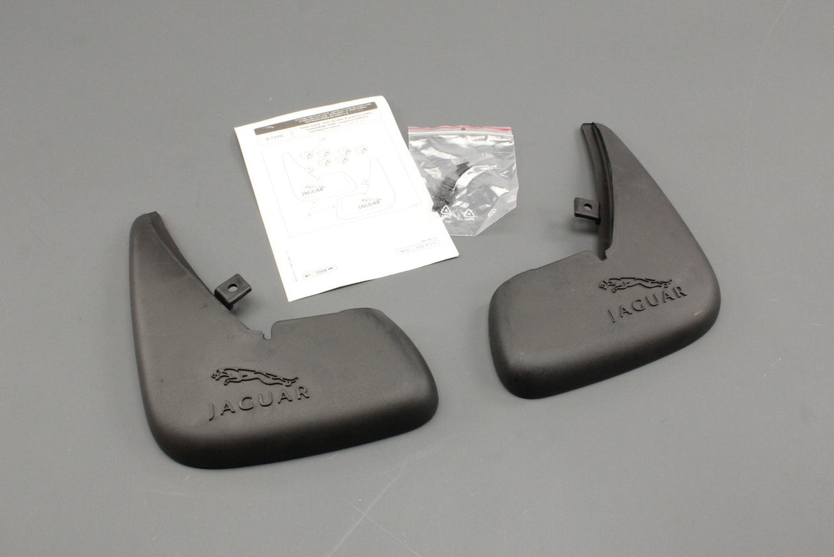 Jaguar S-Type 1999-2008 mud flaps (rear) XR847311