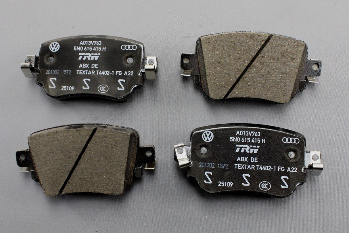 SEAT Alhambra 2016-on brake pad set (rear) 7N0698451C