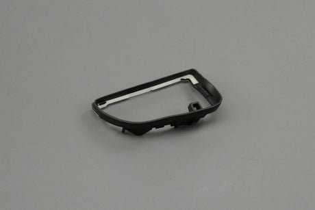 Range Rover Sport 2023-on wing mirror seal (left) LR181869