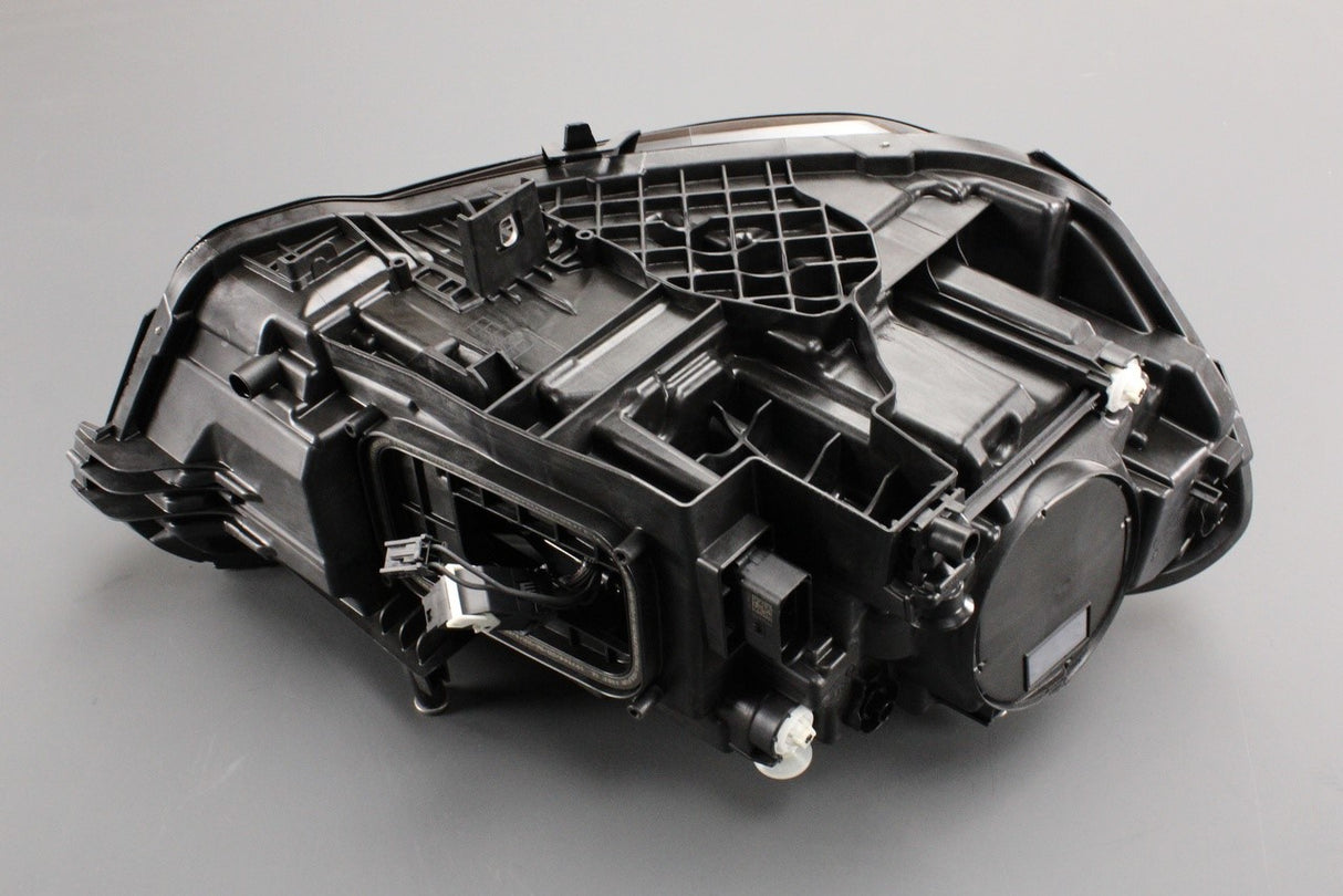 Mercedes-Benz CLA 118 2019-23 LED headlight (left) A1189064100