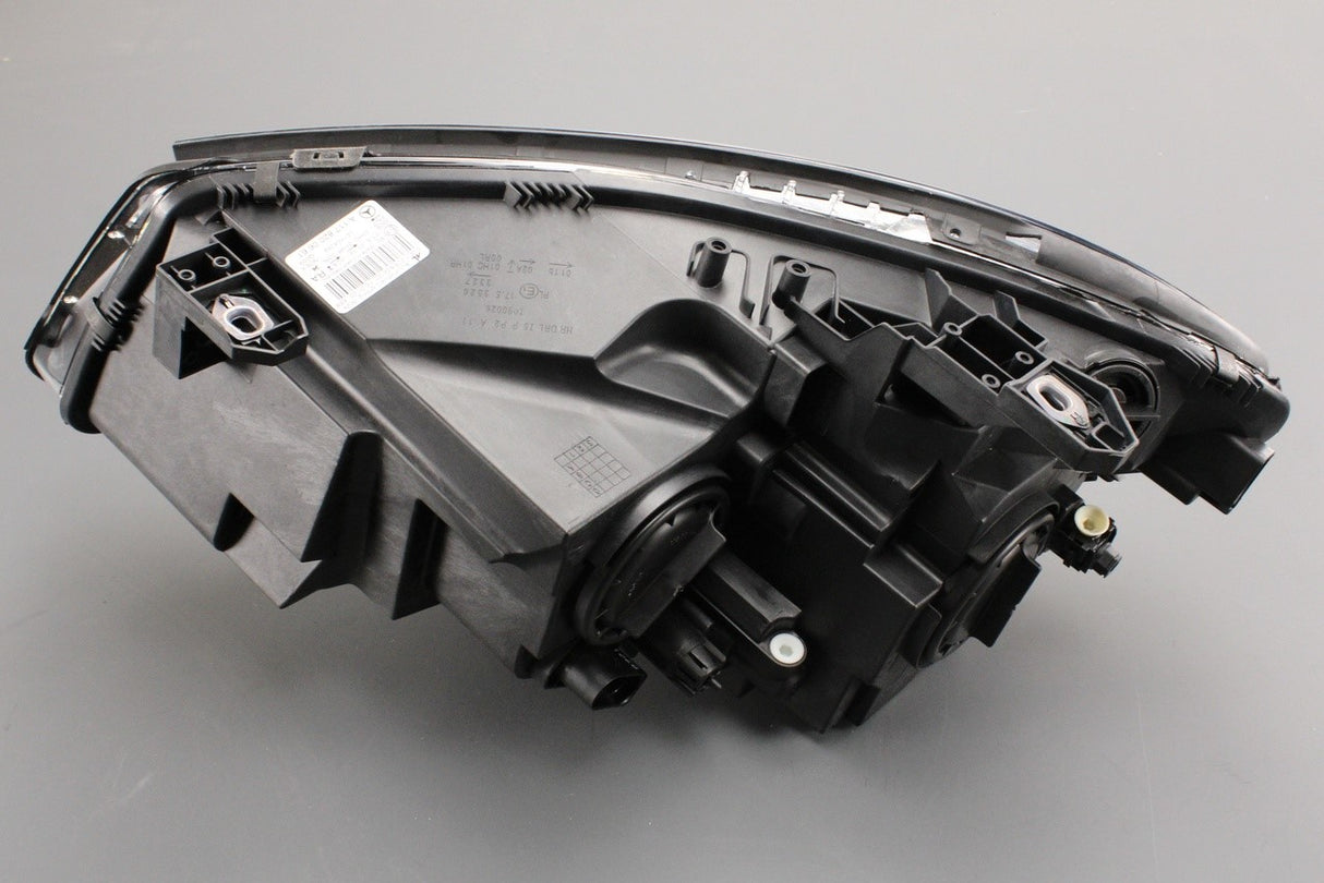 Mercedes-Benz CLA 117 2013-19 halogen headlight (right) A1178200661