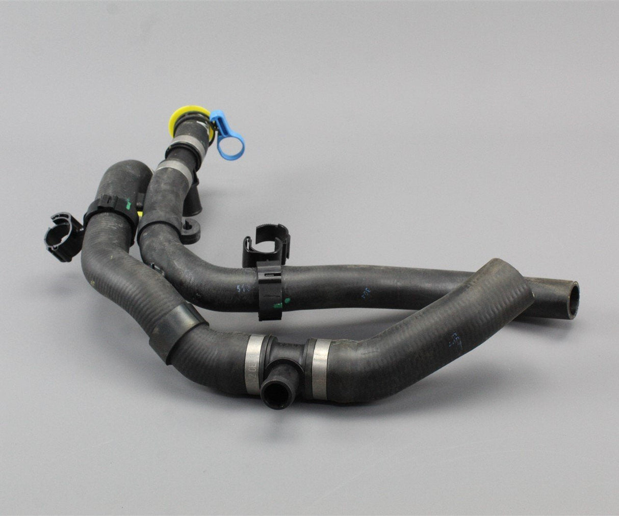 VW Transporter T6 2.0 TDI coolant hoses 7E0122101K