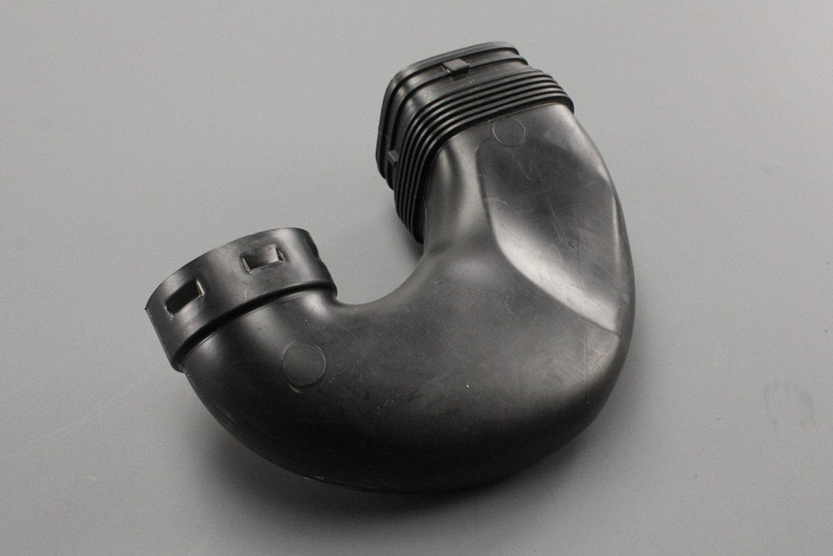 VW Golf Audi A3 Skoda Yeti SEAT Leon 04-18 air intake guide 1K0129618BK