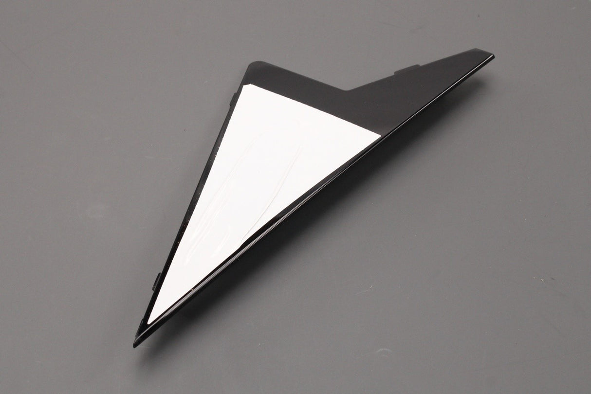 Range Rover Sport 2014-2022 exterior c-pillar trim (left) LR043804