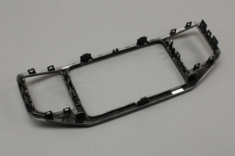 VW Amarok 2017-2020 radio headunit trim 2H6858071A QZO