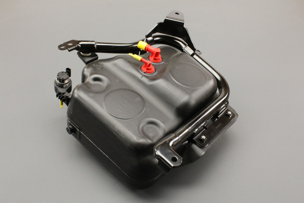Audi A4 B8 2010-15 A5 2012-17 adblue tank 8K0131878H