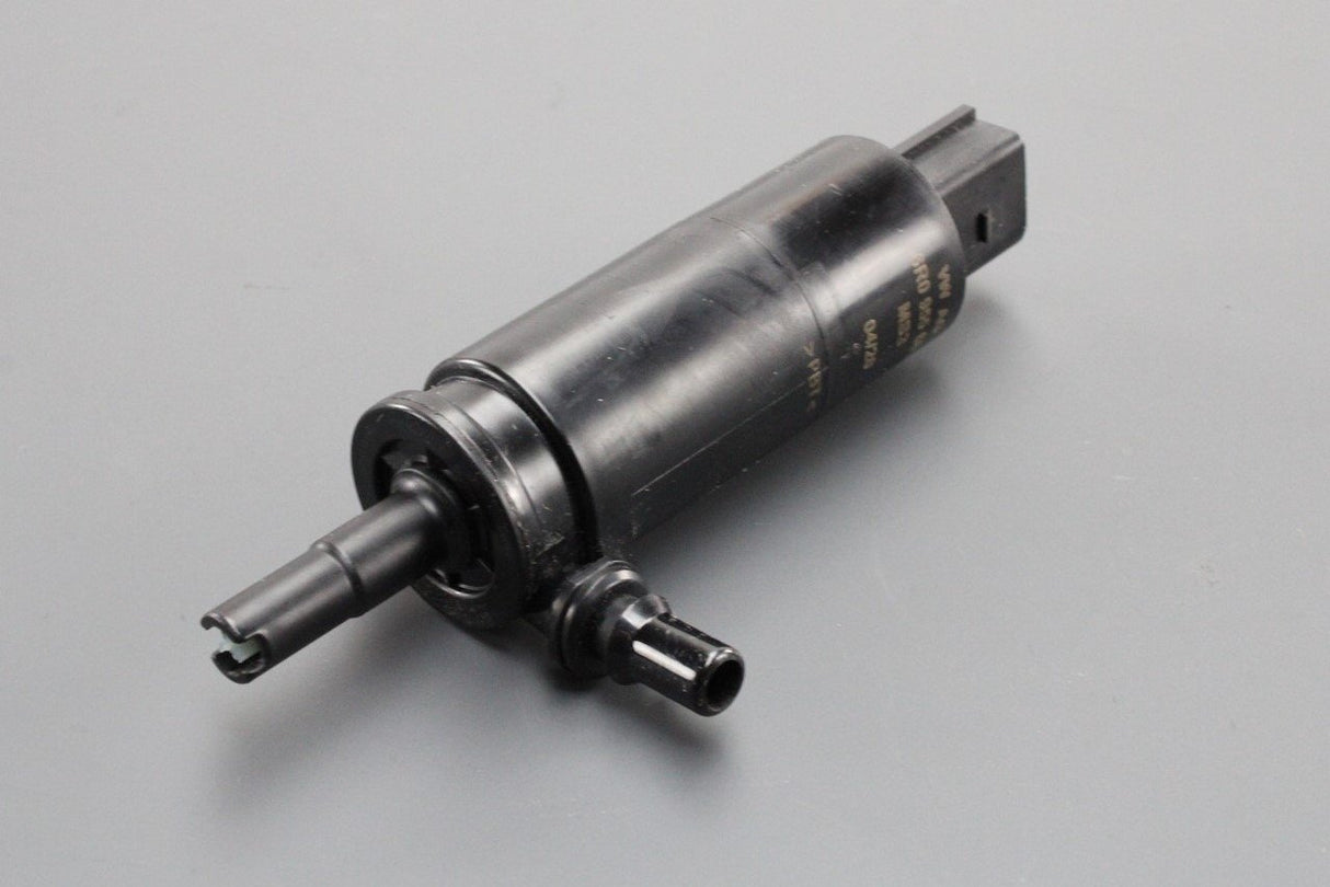 VW Audi Skoda SEAT windscreen/headlight washer system pump 6R0955681